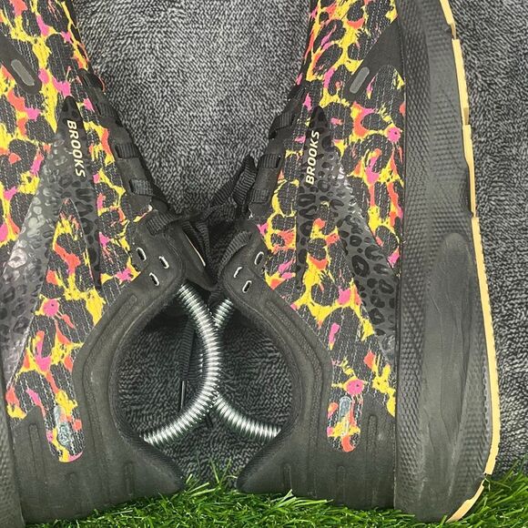 Brooks Launch 9 Running Shoes Women’s 8.5 Medium Black Neon Pink Yellow - Picture 7 of 9